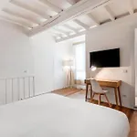 Flo Florence Loft