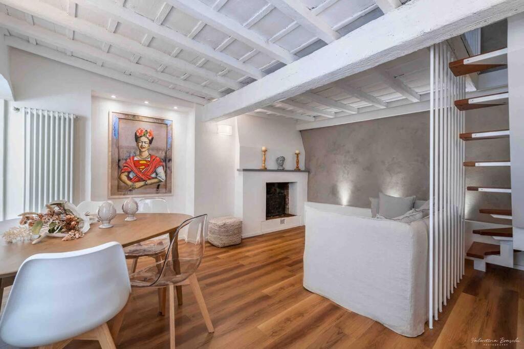 Flo Loft *